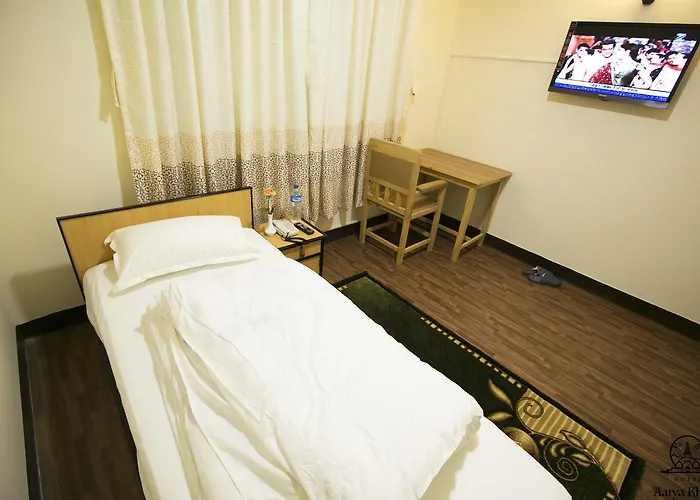 Aarya Chaitya Hotel